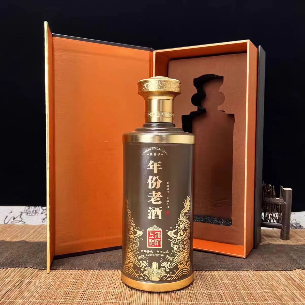 酒包裝盒生產(chǎn)公司--酒盒不只是包裝，更是展示酒品品質(zhì)和品牌形象的窗口（三）